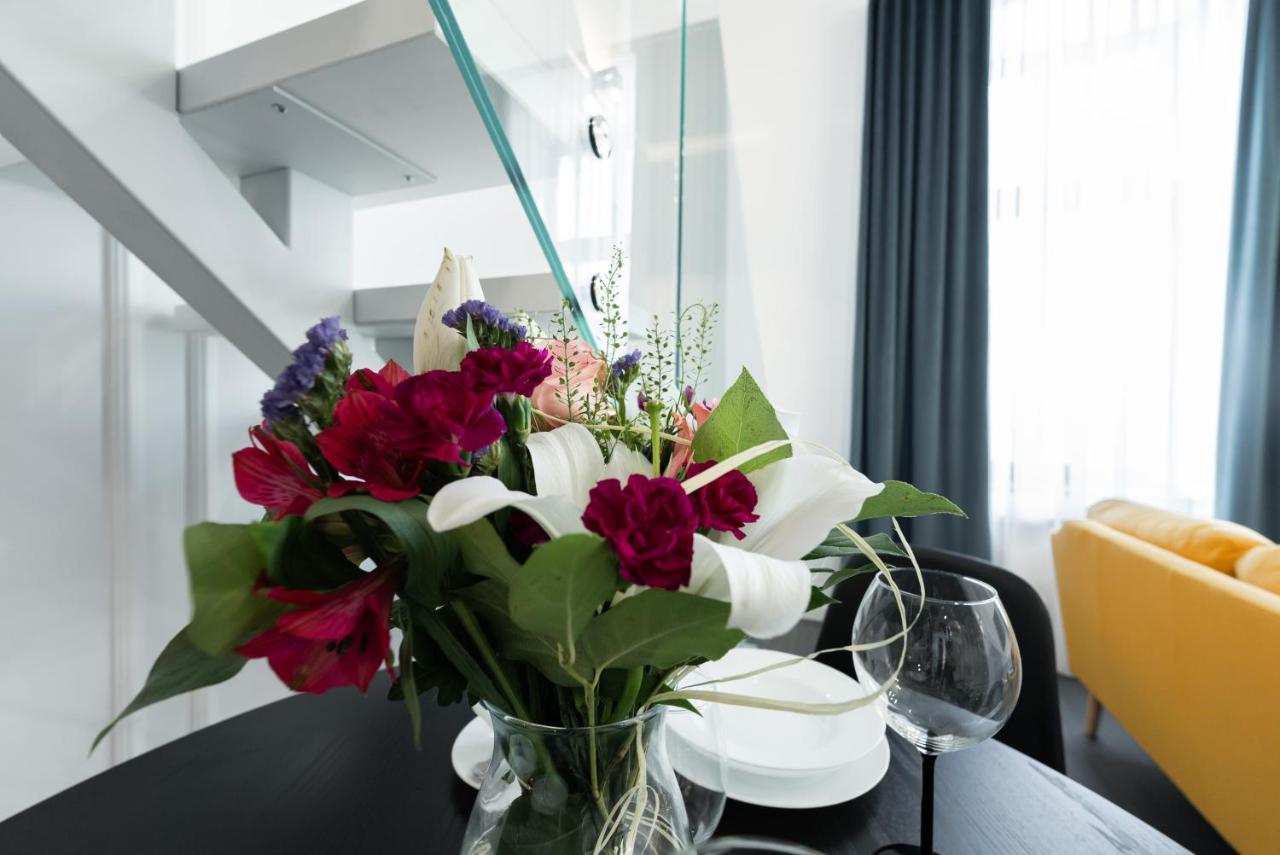 Apartamenty Centrum Nowoczesny Design - Dream Apart ビエルスコ・ビアバ エクステリア 写真