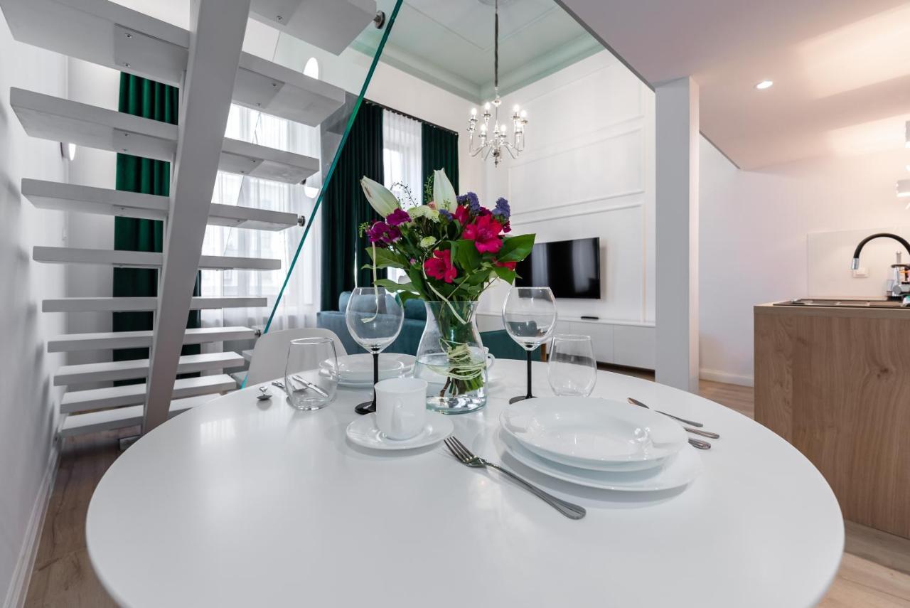 Apartamenty Centrum Nowoczesny Design - Dream Apart ビエルスコ・ビアバ エクステリア 写真