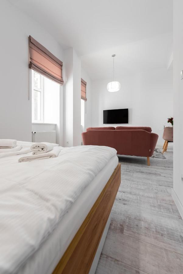 Apartamenty Centrum Nowoczesny Design - Dream Apart ビエルスコ・ビアバ エクステリア 写真