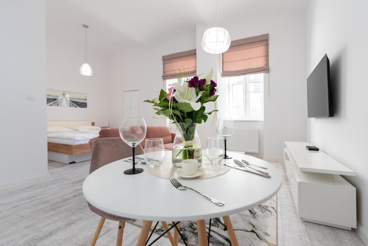 Apartamenty Centrum Nowoczesny Design - Dream Apart ビエルスコ・ビアバ エクステリア 写真