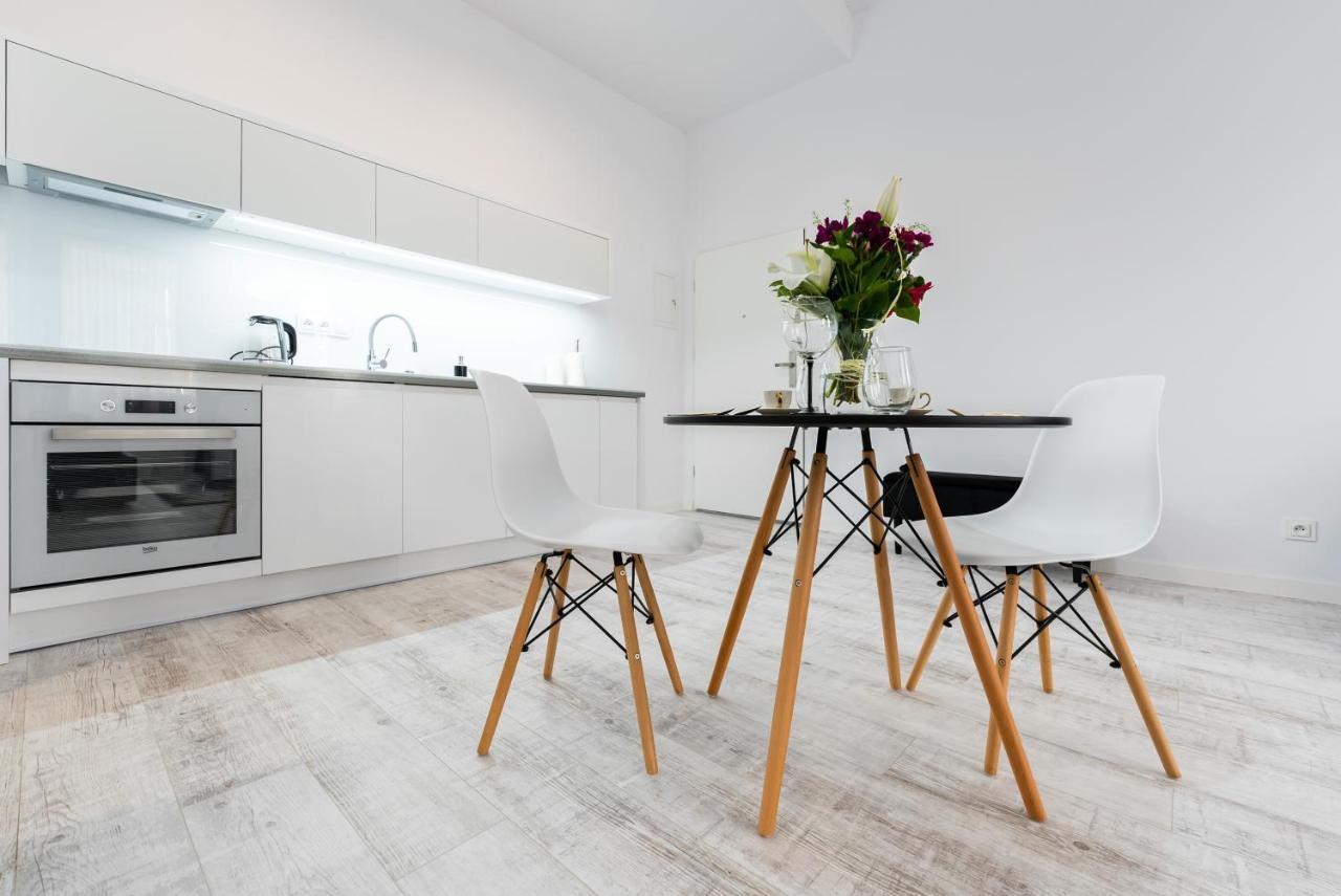 Apartamenty Centrum Nowoczesny Design - Dream Apart ビエルスコ・ビアバ エクステリア 写真