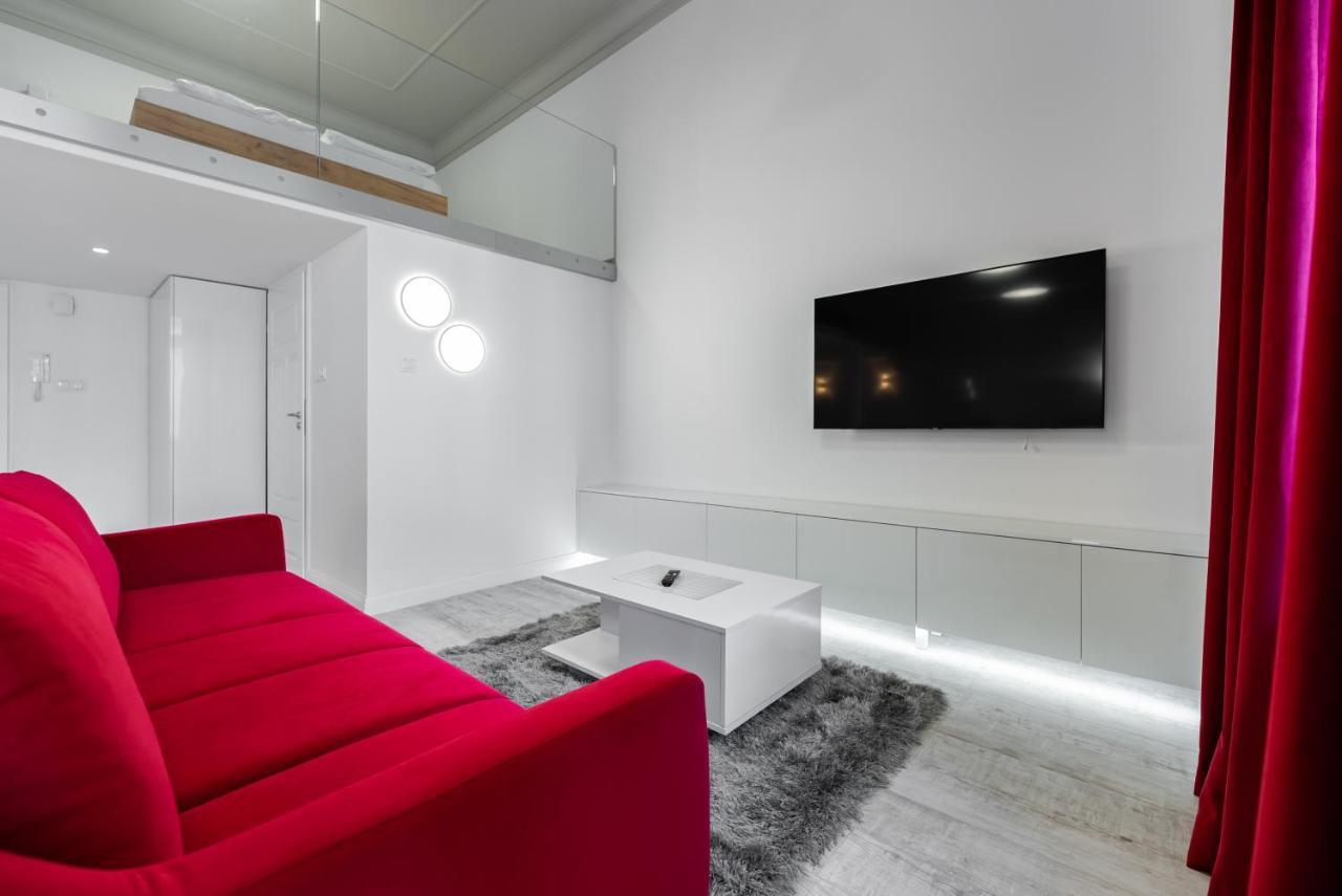 Apartamenty Centrum Nowoczesny Design - Dream Apart ビエルスコ・ビアバ エクステリア 写真