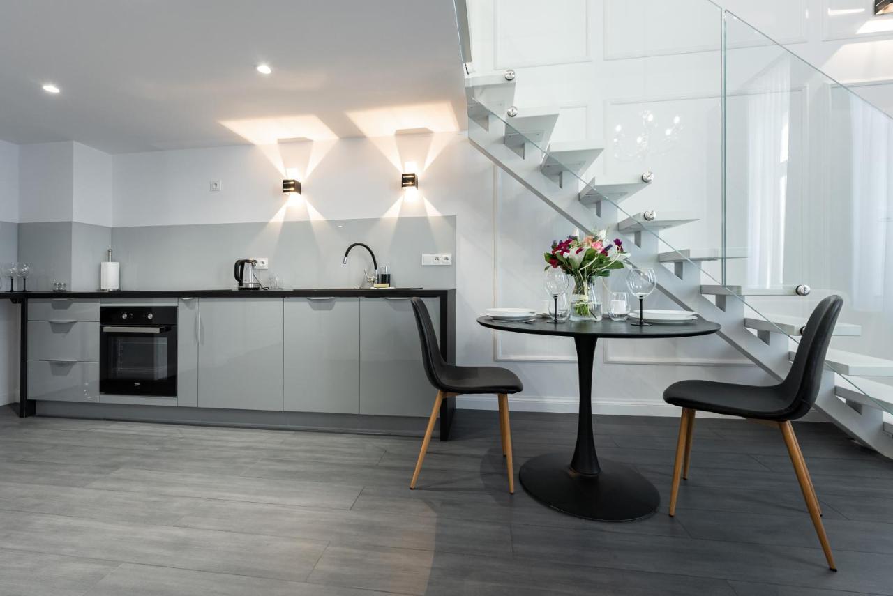 Apartamenty Centrum Nowoczesny Design - Dream Apart ビエルスコ・ビアバ エクステリア 写真